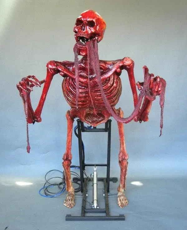 DC PROPS "Bloody Skele-ttack With Head Turn" Skeleton Halloween Animatronic (Includes Bad Breath Spitter) 3 DC PROPS "Bloody Skele-ttack With Head Turn" Skeleton Halloween Animatronic (Includes Bad Breath Spitter)